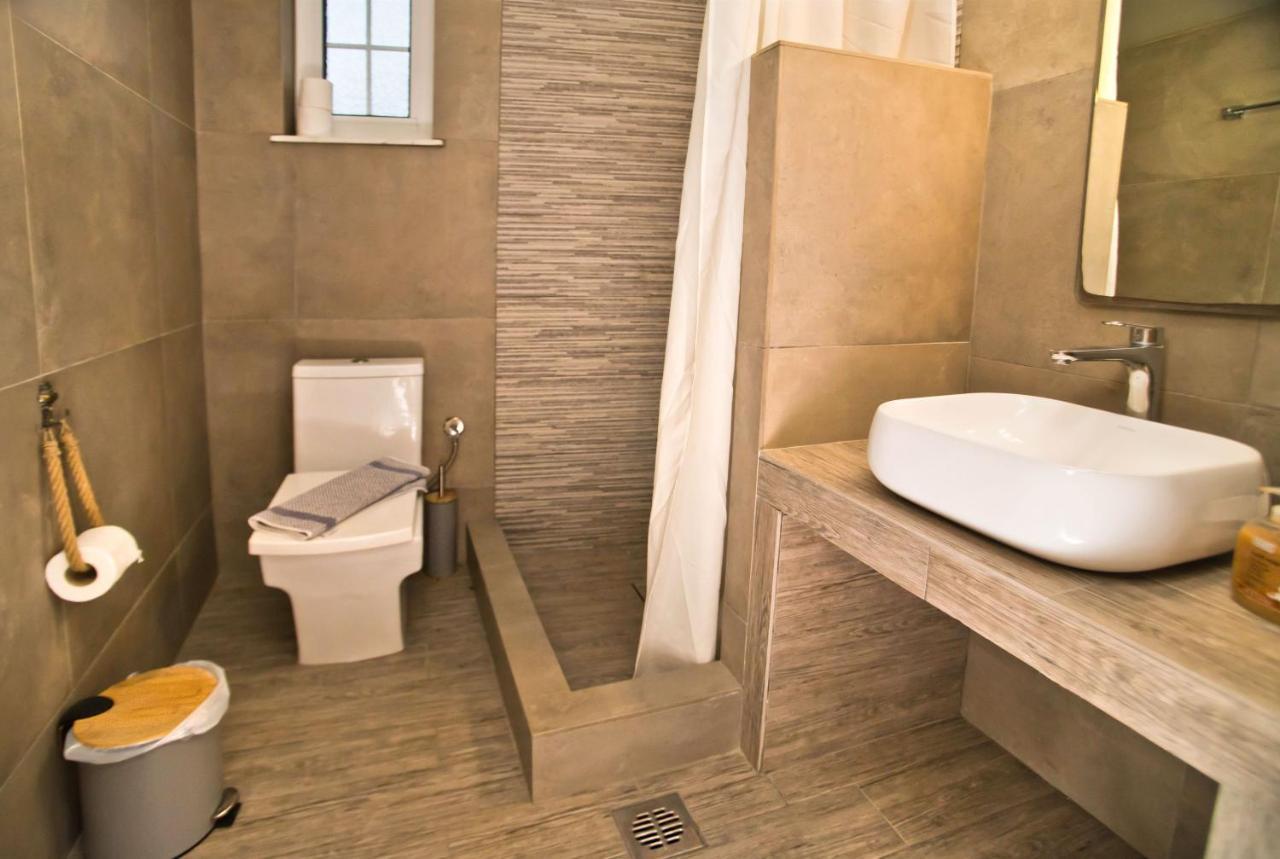 Paloma Luxury Studios Panormos  Bagian luar foto