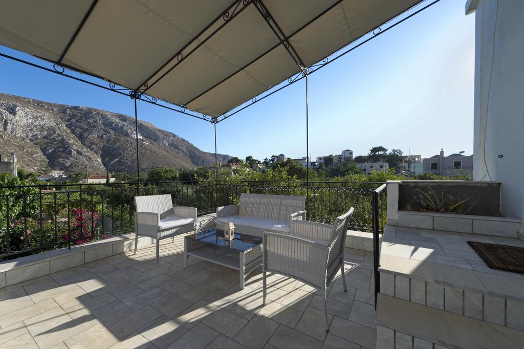 Paloma Luxury Studios Panormos  Bagian luar foto